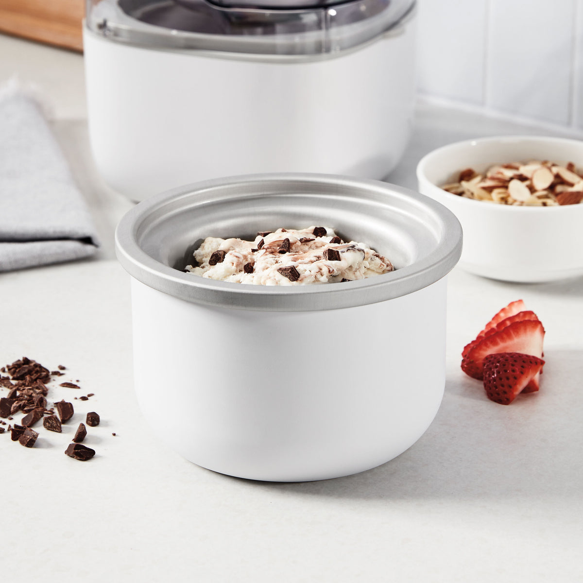 Cuisinart 1-Pint Wonder Ice Cream Maker Freezer Bowl